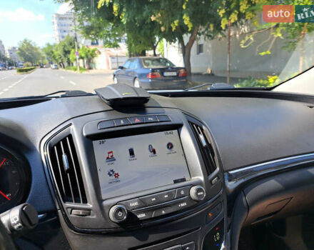 Белый Опель Инсигния, объемом двигателя 1.96 л и пробегом 204 тыс. км за 9700 $, фото 15 на Automoto.ua