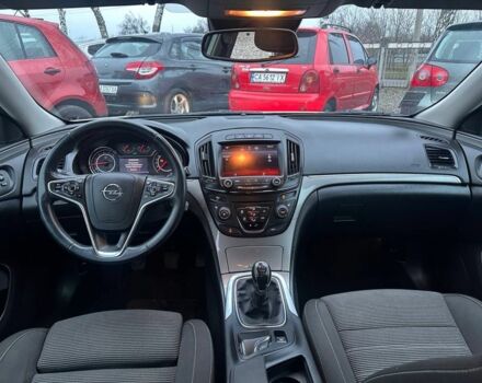 Белый Опель Инсигния, объемом двигателя 2 л и пробегом 217 тыс. км за 8800 $, фото 7 на Automoto.ua