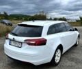 Белый Опель Инсигния, объемом двигателя 2 л и пробегом 300 тыс. км за 9200 $, фото 5 на Automoto.ua