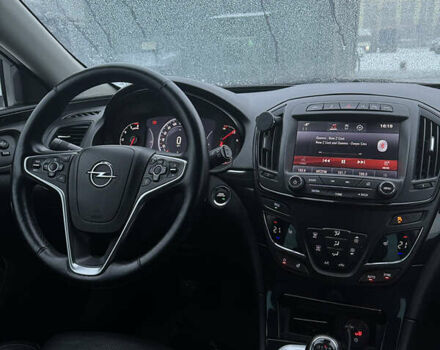 Белый Опель Инсигния, объемом двигателя 1.96 л и пробегом 192 тыс. км за 8999 $, фото 15 на Automoto.ua