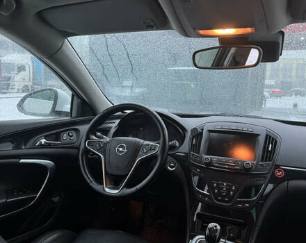 Белый Опель Инсигния, объемом двигателя 1.96 л и пробегом 192 тыс. км за 8999 $, фото 13 на Automoto.ua