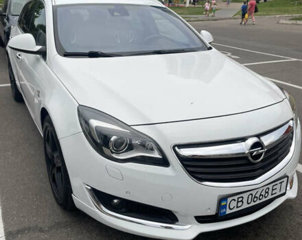 Білий Опель Інсігнія, об'ємом двигуна 2 л та пробігом 200 тис. км за 12500 $, фото 38 на Automoto.ua