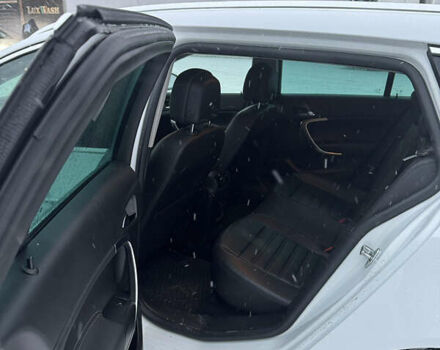 Белый Опель Инсигния, объемом двигателя 1.96 л и пробегом 192 тыс. км за 8999 $, фото 19 на Automoto.ua