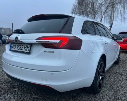 Белый Опель Инсигния, объемом двигателя 2 л и пробегом 217 тыс. км за 8800 $, фото 2 на Automoto.ua