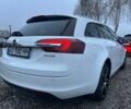 Белый Опель Инсигния, объемом двигателя 2 л и пробегом 217 тыс. км за 8800 $, фото 2 на Automoto.ua