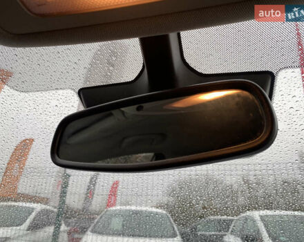 Белый Опель Инсигния, объемом двигателя 2 л и пробегом 179 тыс. км за 9399 $, фото 39 на Automoto.ua