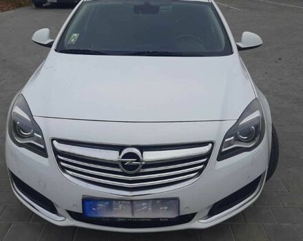 Белый Опель Инсигния, объемом двигателя 2 л и пробегом 220 тыс. км за 8600 $, фото 11 на Automoto.ua