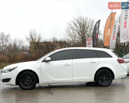 Белый Опель Инсигния, объемом двигателя 2 л и пробегом 179 тыс. км за 9399 $, фото 11 на Automoto.ua