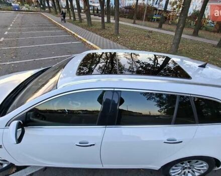 Белый Опель Инсигния, объемом двигателя 1.96 л и пробегом 246 тыс. км за 12800 $, фото 32 на Automoto.ua