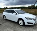 Белый Опель Инсигния, объемом двигателя 2 л и пробегом 300 тыс. км за 9200 $, фото 6 на Automoto.ua