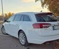 Белый Опель Инсигния, объемом двигателя 2 л и пробегом 246 тыс. км за 12800 $, фото 2 на Automoto.ua