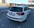 Белый Опель Инсигния, объемом двигателя 2 л и пробегом 280 тыс. км за 8450 $, фото 18 на Automoto.ua