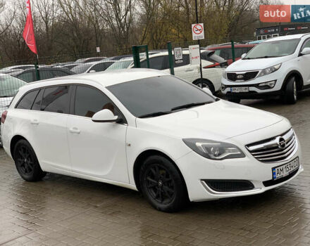 Белый Опель Инсигния, объемом двигателя 2 л и пробегом 179 тыс. км за 9399 $, фото 6 на Automoto.ua