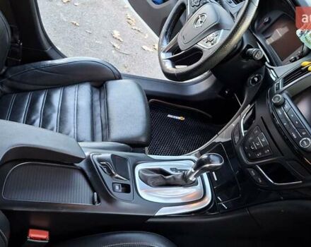 Белый Опель Инсигния, объемом двигателя 1.96 л и пробегом 246 тыс. км за 12800 $, фото 17 на Automoto.ua