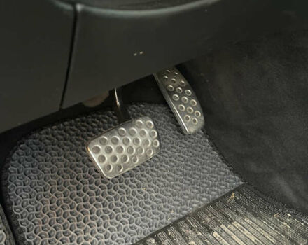 Білий Опель Інсігнія, об'ємом двигуна 2 л та пробігом 200 тис. км за 12500 $, фото 35 на Automoto.ua