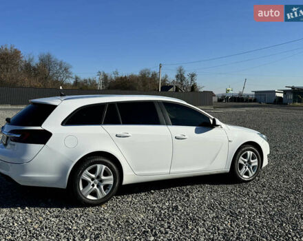 Білий Опель Інсігнія, об'ємом двигуна 1.96 л та пробігом 278 тис. км за 10000 $, фото 28 на Automoto.ua