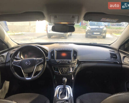 Білий Опель Інсігнія, об'ємом двигуна 2 л та пробігом 210 тис. км за 10800 $, фото 25 на Automoto.ua