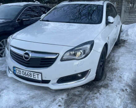 Белый Опель Инсигния, объемом двигателя 2.01 л и пробегом 201 тыс. км за 13500 $, фото 3 на Automoto.ua