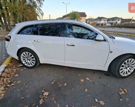 Белый Опель Инсигния, объемом двигателя 1.96 л и пробегом 246 тыс. км за 12800 $, фото 9 на Automoto.ua