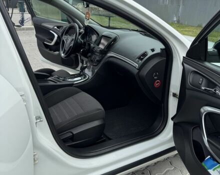 Опель Инсигния 2014 в Дрогобыче на Automoto.ua Белый Опель Инсигния, объемом двигателя 2 л и пробегом 187 тыс. км за 10500 $, фото 9 на Automoto.ua