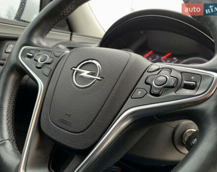 Белый Опель Инсигния, объемом двигателя 2 л и пробегом 179 тыс. км за 9399 $, фото 38 на Automoto.ua