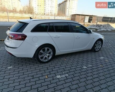 Белый Опель Инсигния, объемом двигателя 2 л и пробегом 280 тыс. км за 8450 $, фото 14 на Automoto.ua