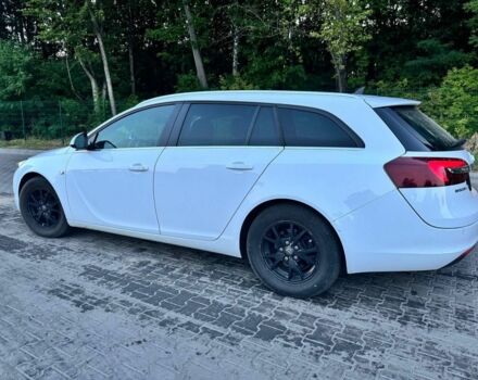 Білий Опель Інсігнія, об'ємом двигуна 2 л та пробігом 308 тис. км за 8500 $, фото 1 на Automoto.ua