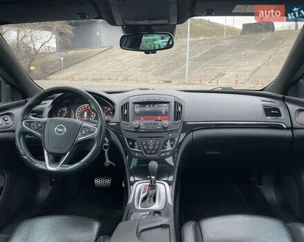 Білий Опель Інсігнія, об'ємом двигуна 1.96 л та пробігом 298 тис. км за 10800 $, фото 19 на Automoto.ua