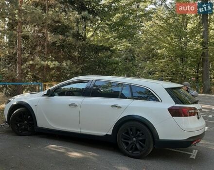 Білий Опель Інсігнія, об'ємом двигуна 1.96 л та пробігом 200 тис. км за 15270 $, фото 14 на Automoto.ua