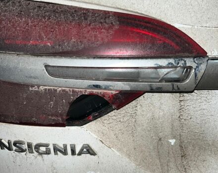 Білий Опель Інсігнія, об'ємом двигуна 2 л та пробігом 308 тис. км за 8500 $, фото 7 на Automoto.ua