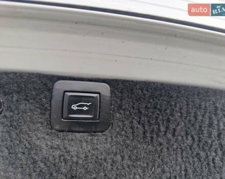 Белый Опель Инсигния, объемом двигателя 2 л и пробегом 248 тыс. км за 9650 $, фото 19 на Automoto.ua