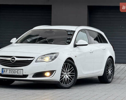Белый Опель Инсигния, объемом двигателя 1.96 л и пробегом 241 тыс. км за 9800 $, фото 2 на Automoto.ua