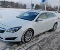 Белый Опель Инсигния, объемом двигателя 2 л и пробегом 269 тыс. км за 10000 $, фото 2 на Automoto.ua