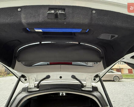 Белый Опель Инсигния, объемом двигателя 1.96 л и пробегом 241 тыс. км за 9800 $, фото 49 на Automoto.ua