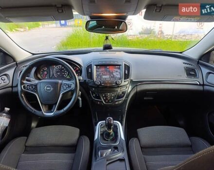 Белый Опель Инсигния, объемом двигателя 2 л и пробегом 248 тыс. км за 9650 $, фото 26 на Automoto.ua