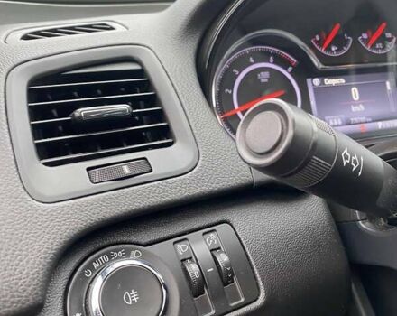 Білий Опель Інсігнія, об'ємом двигуна 1.6 л та пробігом 239 тис. км за 11300 $, фото 15 на Automoto.ua