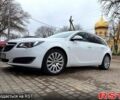 Белый Опель Инсигния, объемом двигателя 2 л и пробегом 198 тыс. км за 9900 $, фото 5 на Automoto.ua