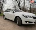 Белый Опель Инсигния, объемом двигателя 2 л и пробегом 224 тыс. км за 10600 $, фото 3 на Automoto.ua