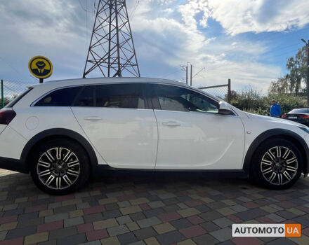 Белый Опель Инсигния, объемом двигателя 2 л и пробегом 194 тыс. км за 12500 $, фото 7 на Automoto.ua