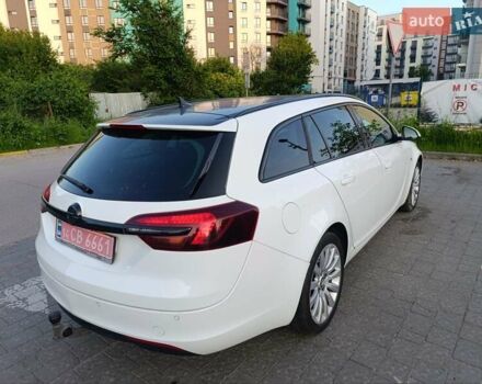 Белый Опель Инсигния, объемом двигателя 2 л и пробегом 248 тыс. км за 9650 $, фото 9 на Automoto.ua