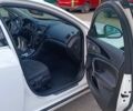 Белый Опель Инсигния, объемом двигателя 1.96 л и пробегом 262 тыс. км за 10500 $, фото 9 на Automoto.ua