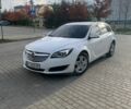 Белый Опель Инсигния, объемом двигателя 1.96 л и пробегом 264 тыс. км за 7970 $, фото 4 на Automoto.ua