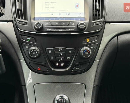 Белый Опель Инсигния, объемом двигателя 1.96 л и пробегом 241 тыс. км за 9800 $, фото 29 на Automoto.ua