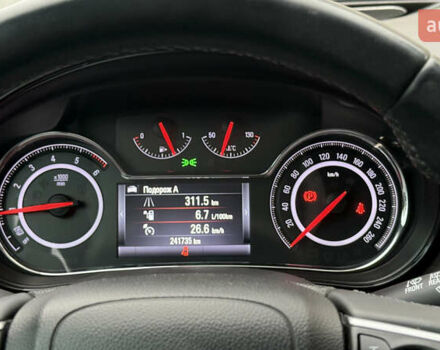 Белый Опель Инсигния, объемом двигателя 1.96 л и пробегом 241 тыс. км за 9800 $, фото 43 на Automoto.ua