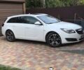 Белый Опель Инсигния, объемом двигателя 1.96 л и пробегом 290 тыс. км за 9500 $, фото 1 на Automoto.ua