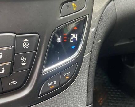 Білий Опель Інсігнія, об'ємом двигуна 1.6 л та пробігом 239 тис. км за 11300 $, фото 5 на Automoto.ua