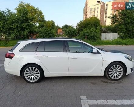 Белый Опель Инсигния, объемом двигателя 2 л и пробегом 248 тыс. км за 9650 $, фото 11 на Automoto.ua