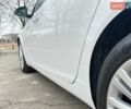 Белый Опель Инсигния, объемом двигателя 2 л и пробегом 248 тыс. км за 11200 $, фото 24 на Automoto.ua