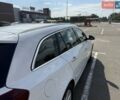 Білий Опель Інсігнія, об'ємом двигуна 1.96 л та пробігом 299 тис. км за 9500 $, фото 6 на Automoto.ua