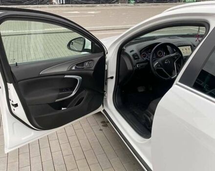 Білий Опель Інсігнія, об'ємом двигуна 1.6 л та пробігом 239 тис. км за 11300 $, фото 22 на Automoto.ua